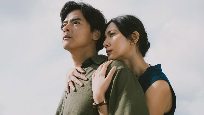Sore Istri Masa Depan’, Cinta Lintas Waktu yang Bikin Baper